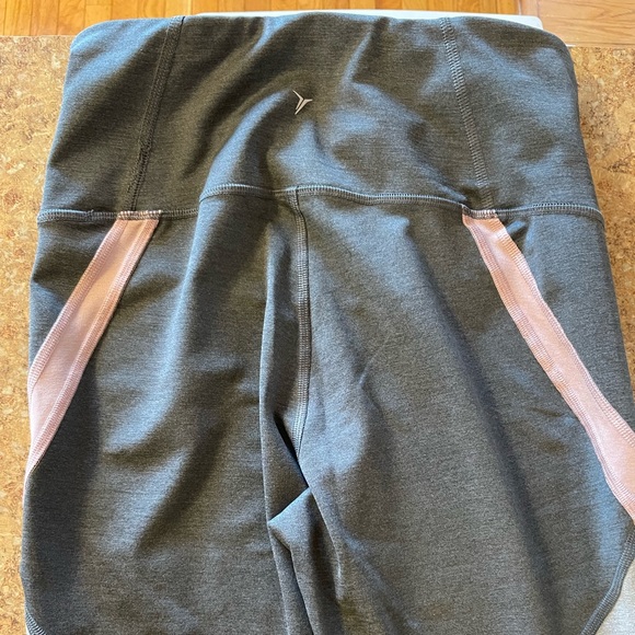 Old Navy active workout leggings - Picture 11 of 11